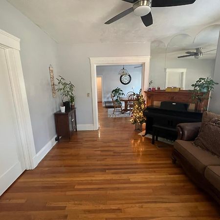 Stay With Jay - Segunda Room Cleveland Exterior photo