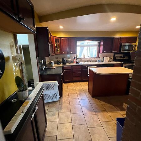 Stay With Jay - Segunda Room Cleveland Exterior photo